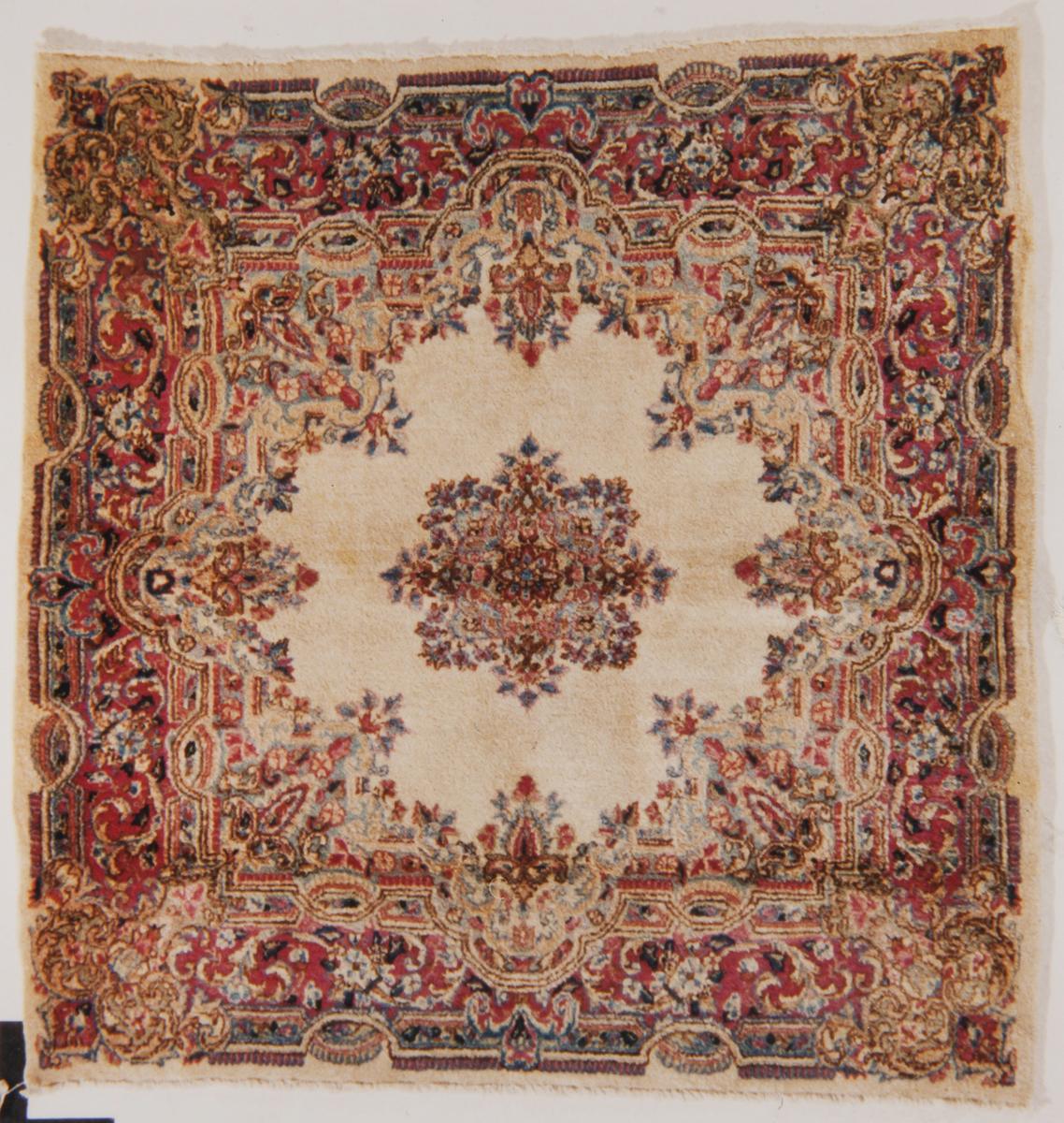 Antico rug, inventory number 314-2