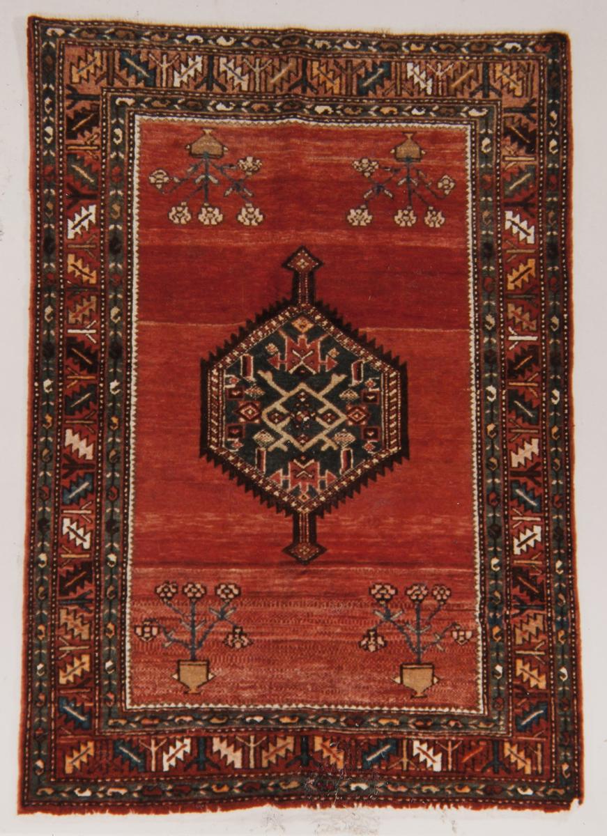 Vecchio- Kamseh rug, inventory number 447-2