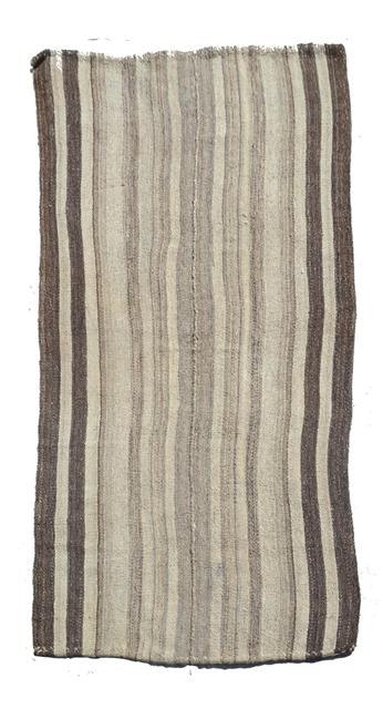 Kilim Vecchio rug, inventory number 598A